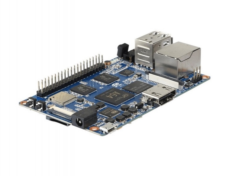 Banana Pi BPI-M64 con design del chip Allwinner A64, 2 GB di RAM DDR3 e 8G eMMC