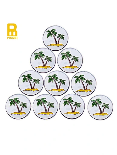 The best ball marker hat clip is a sleek and stylish accessory for any golfer. It attaches securely to the brim of a hat, allowing for easy access to a ball marker during play. Made with high-quality materials, it is durable and long-lasting.