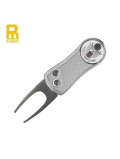 Keep the greens in top condition with our golf switchblade divot repair tool. Made from high-quality materials, our tool features a sharp and easy-to-use blade that repairs ball marks with minimal effort.