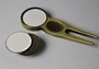 hat clip with ball marker