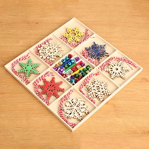 In Stock Snowflake Shape Wooden Ornament Xmas Gift Hot Sale Christmas Toys Tree