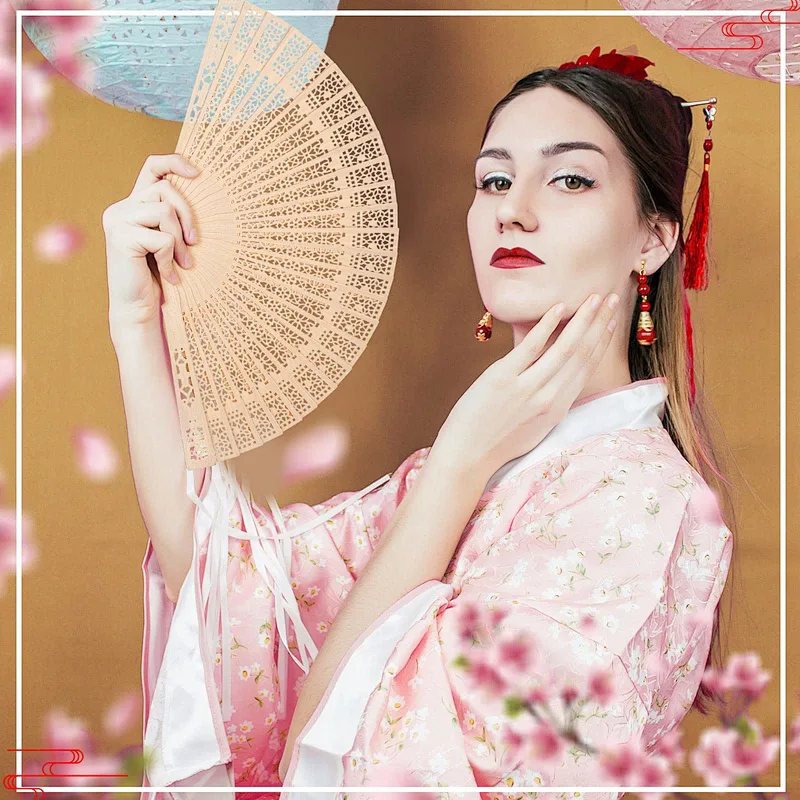 Wooden Handheld Folding Fans with Gift Bag Vintage Chinese Foldable Hand Fan Wooden Openwork Folding Fans for Wedding Party Deco