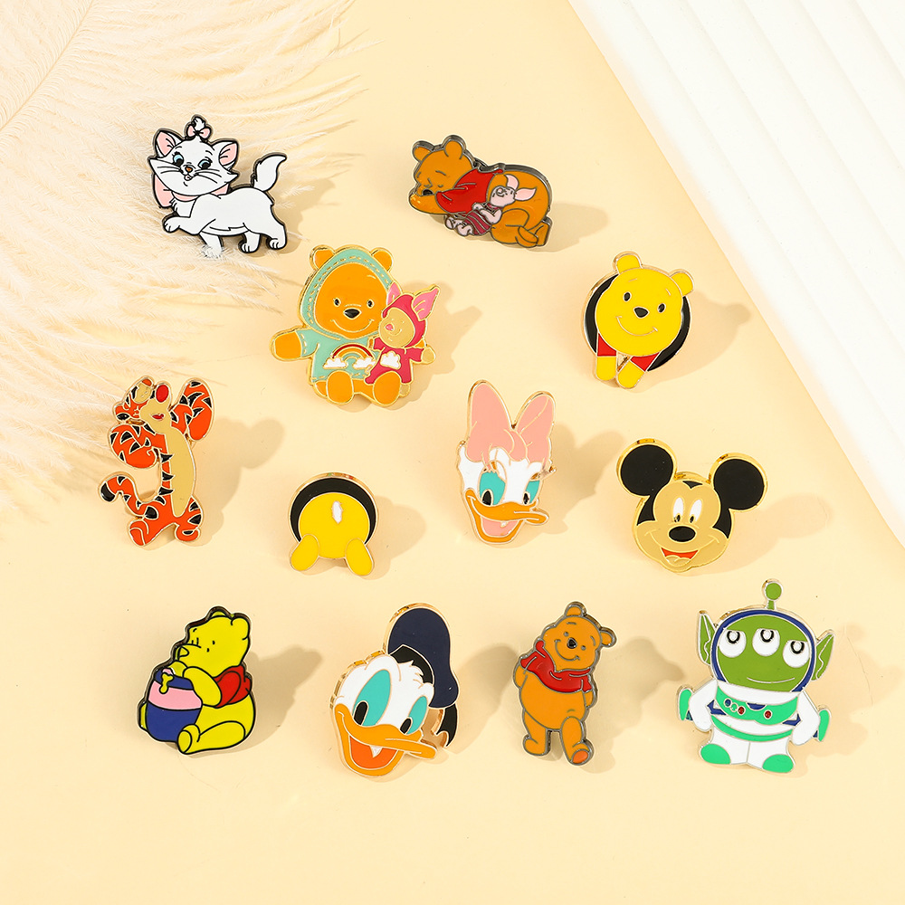 Bulk Wholesale Custom Design Metal Cute Cartoon Character Collar Lapel Pin Badge Hard Custom Soft Anime Demon Slayer Enamel Pin