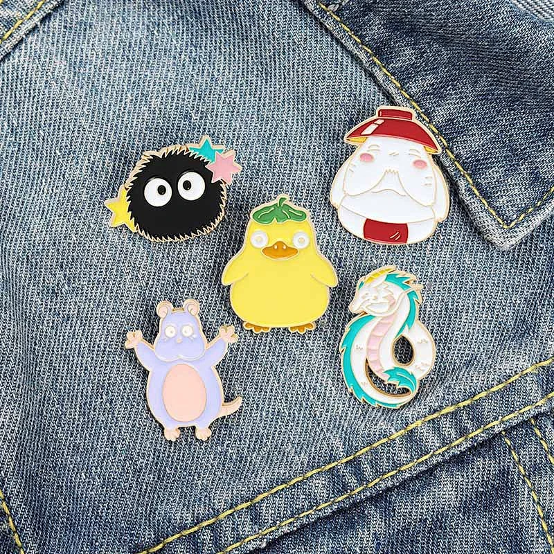 Wholesale No Minimum Metal Pins Supplier Glitter Brooch Anime Hard Enamel Pin Soft Lapel Badge Manufacturer Custom Enamel Pin