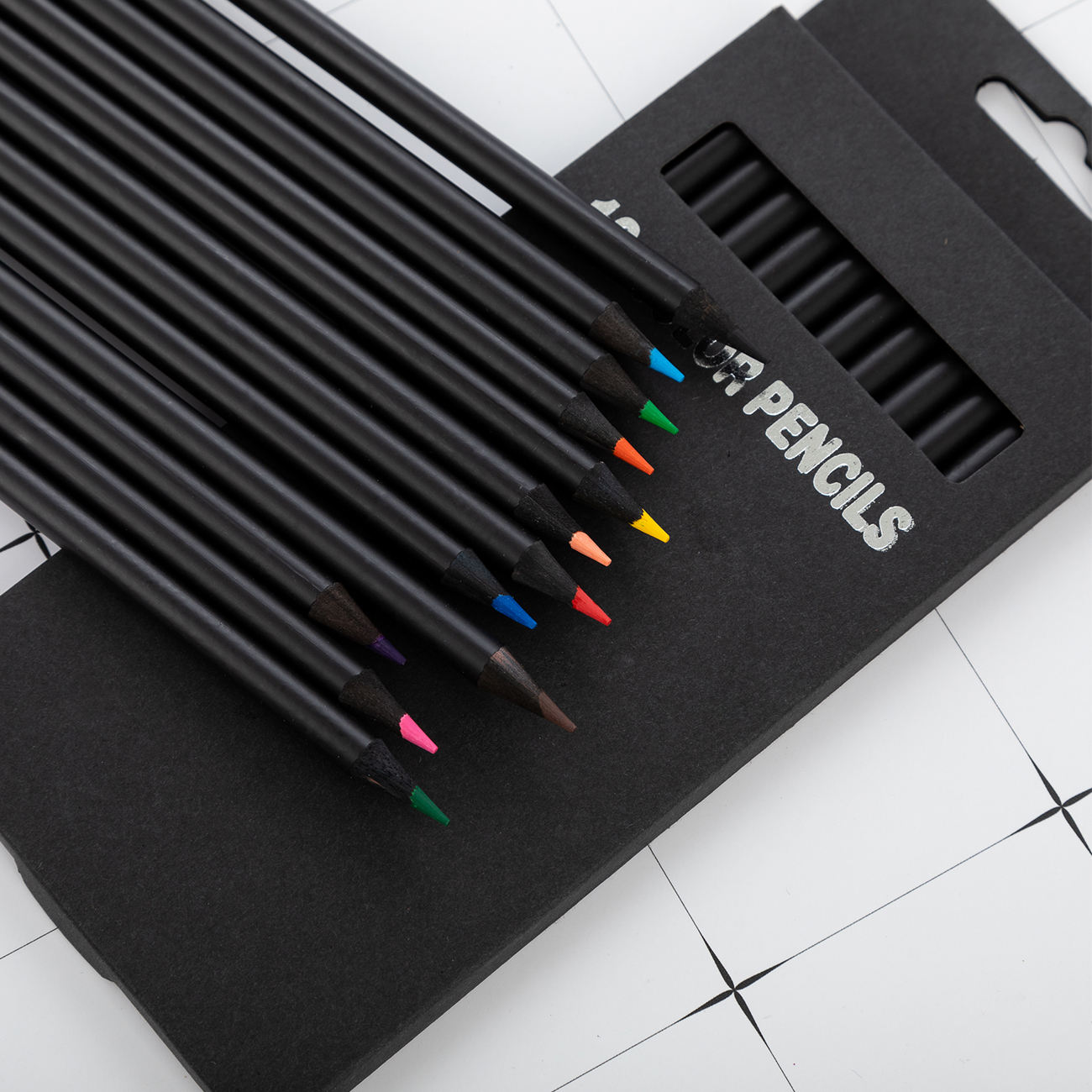 Wholesale High Quality Black Wooden 12 Color Pencil In Paper Box Stationery Set