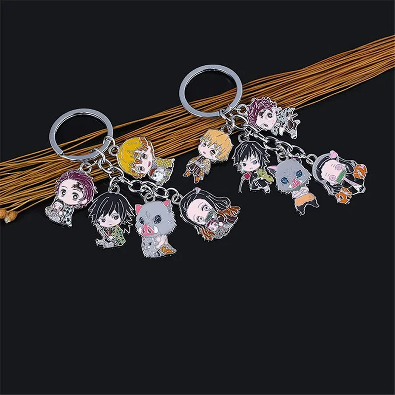 Wholesale Demon Slayer Rengoku Nezuko Anime Hanafuda Chain Kimetsu No Yaiba Tanjiro Keychain for men women