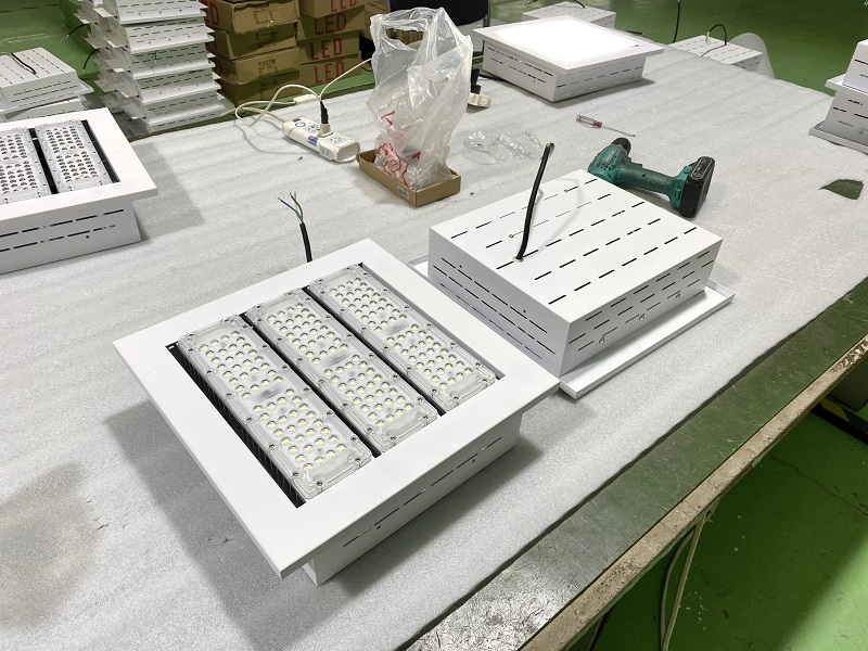 led canopy light; canopy lights; Led gas station light; gas station light; gas station canopy light; led canopy lights for petrol station; canopy lights for petrol station; led gas station canopy lights; gas station light fixtures; canopy light fixture
