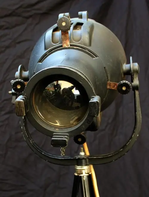 vintage theatre lights