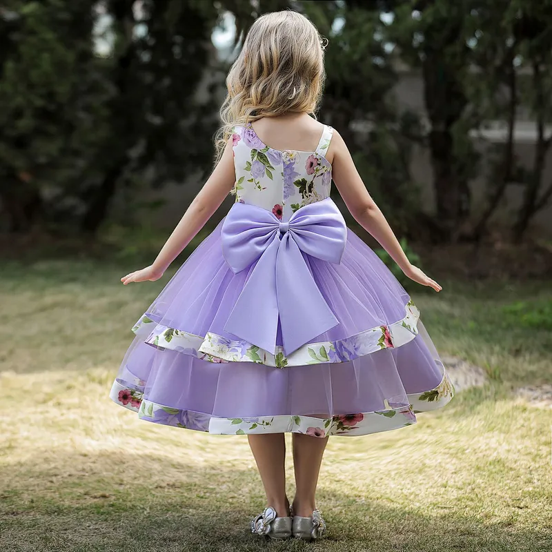 girl sleeveless party dress