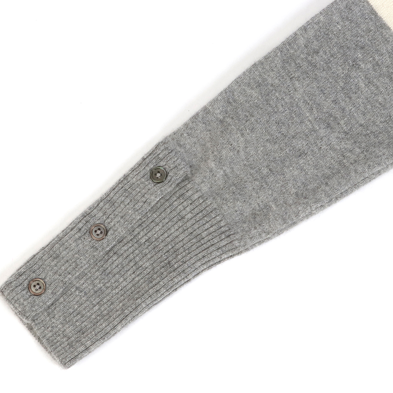 custom graphic knitwear supplier sleeve detail
