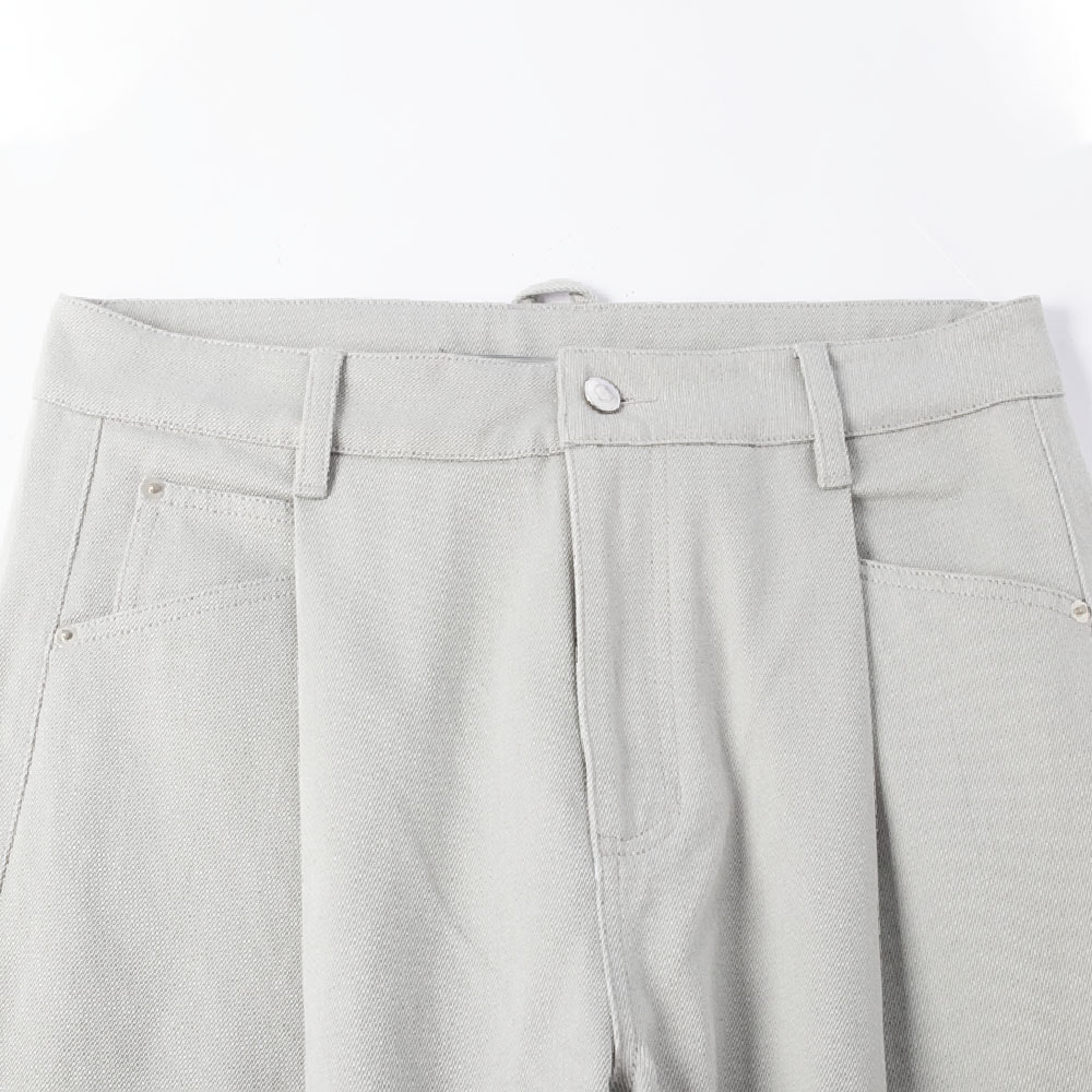 wide leg workwear trousers pocket detail