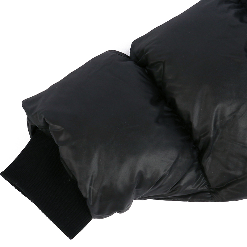 detachable sleeve puffer jacket sleeve detail