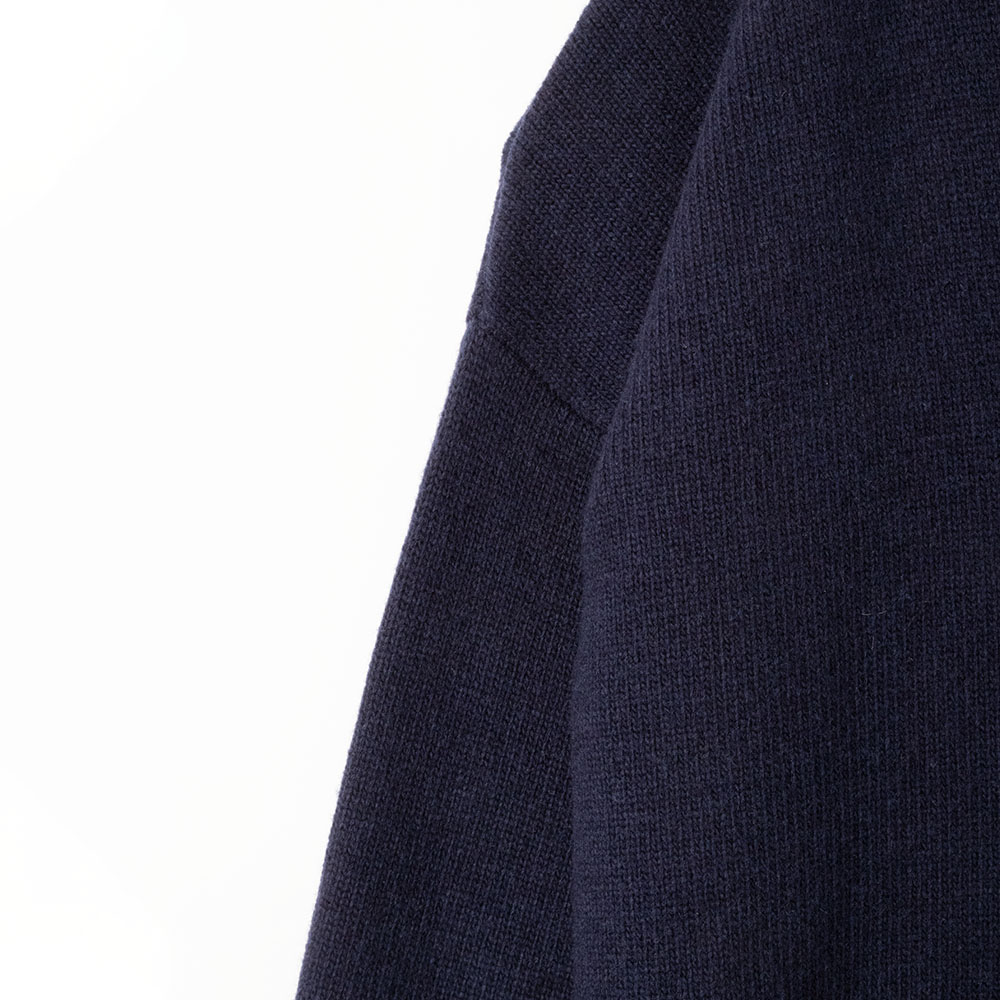 navy blue oversized v-neck knit sweater sleeve view