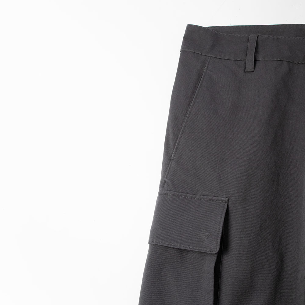 custom charcoal cargo pants partials details view