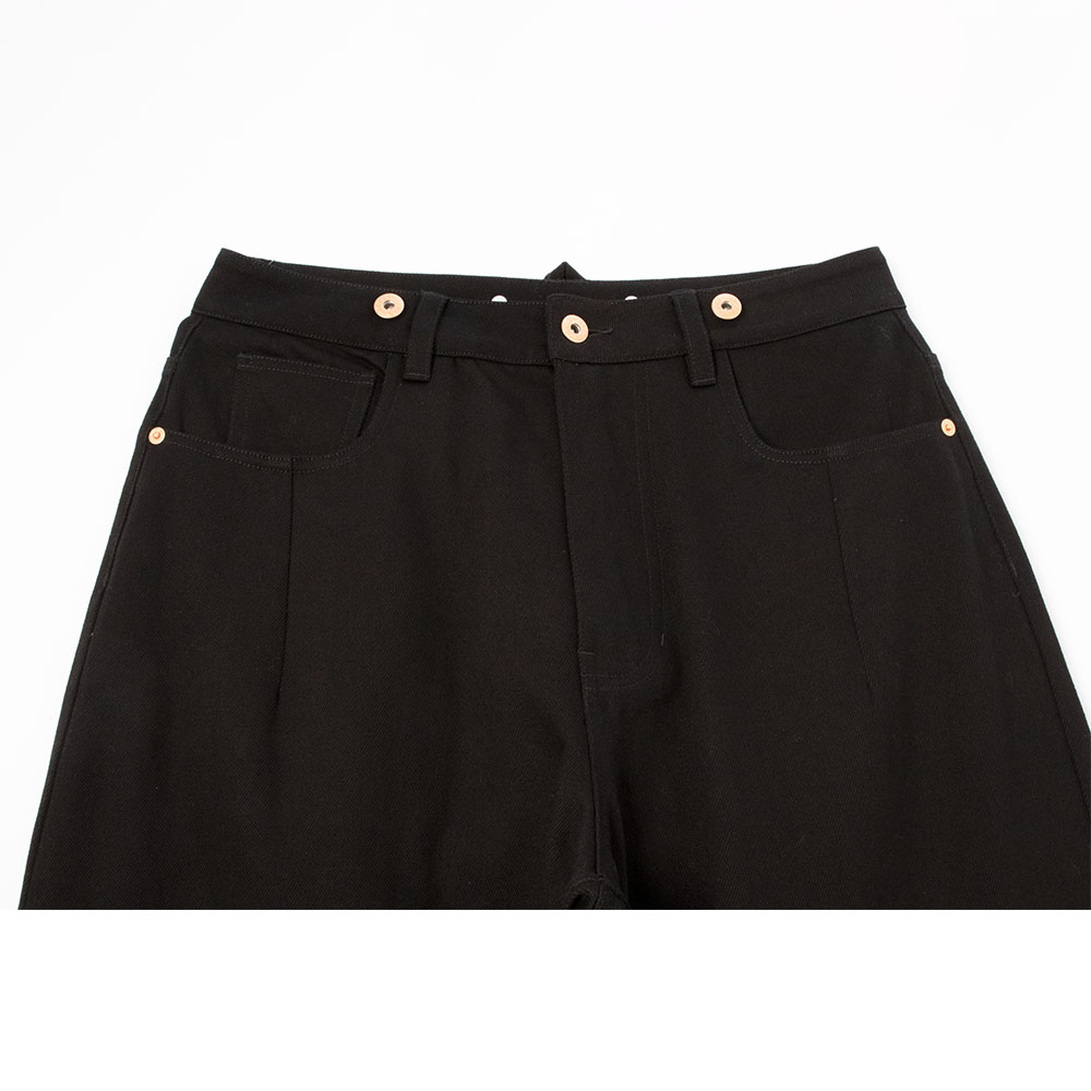 tailored workwear pants waistband detail