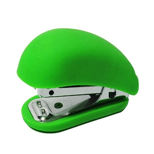 Colorful plastic 24/6 26/6 staples mini stapler