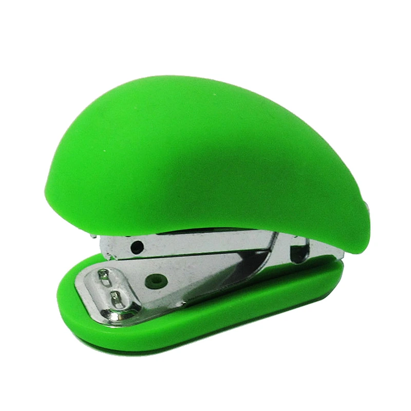 Colorful plastic 24/6 26/6 staples mini stapler