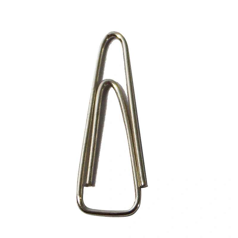 Office desktop 25mm silver triangular paper clips
