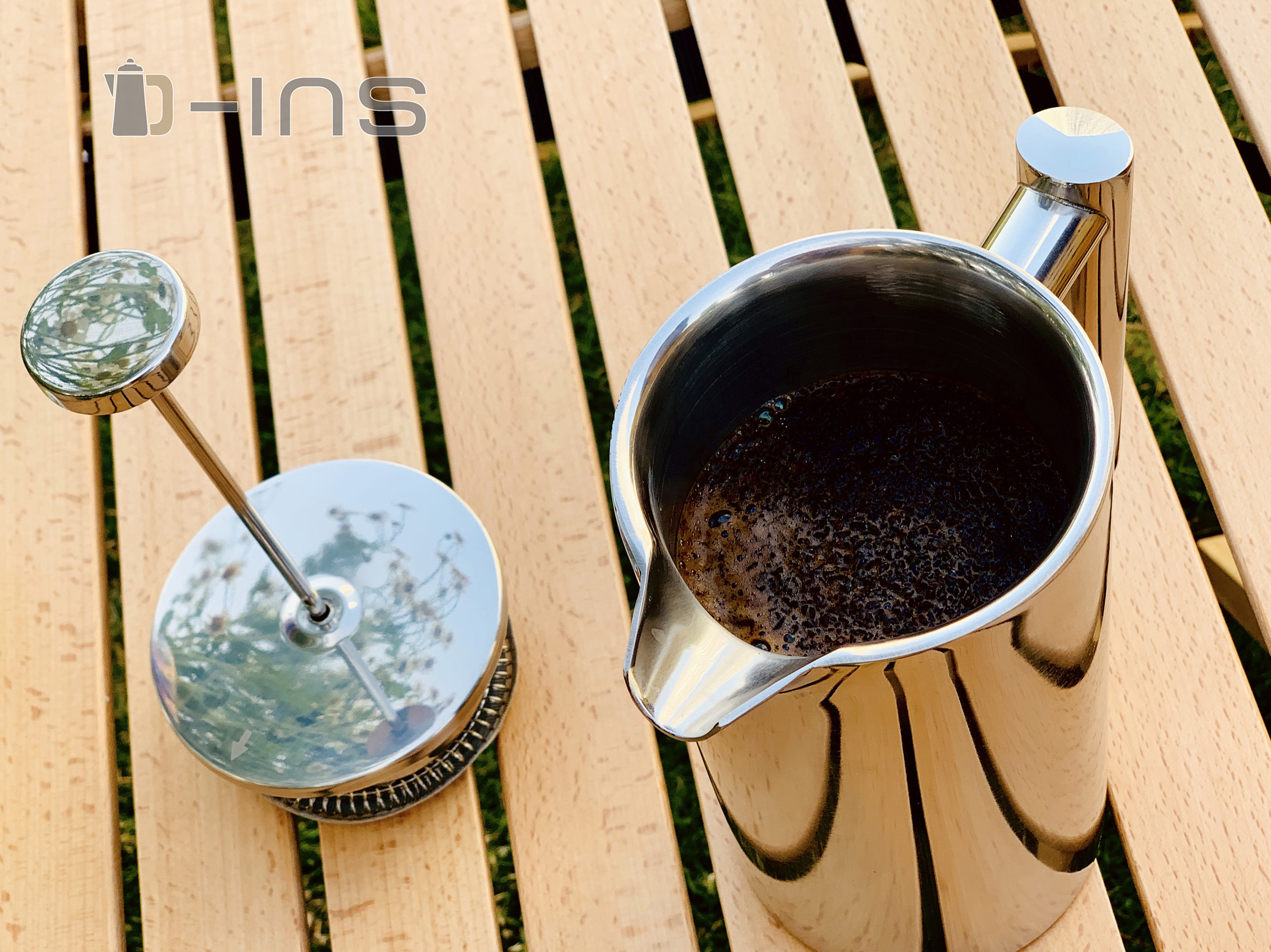 french press on nails