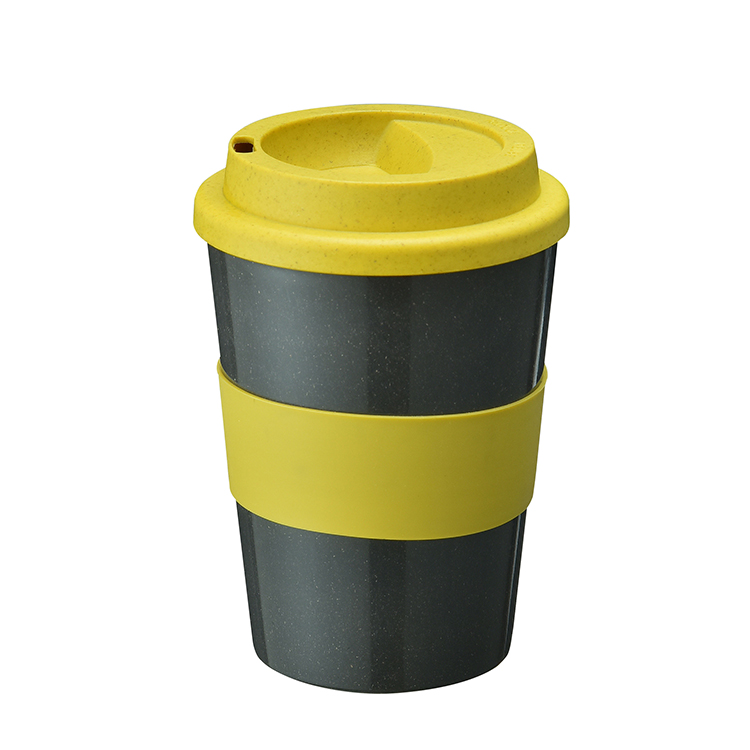 notice mug with figure