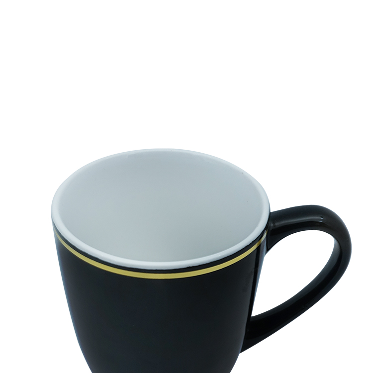 gold line ceramic mug