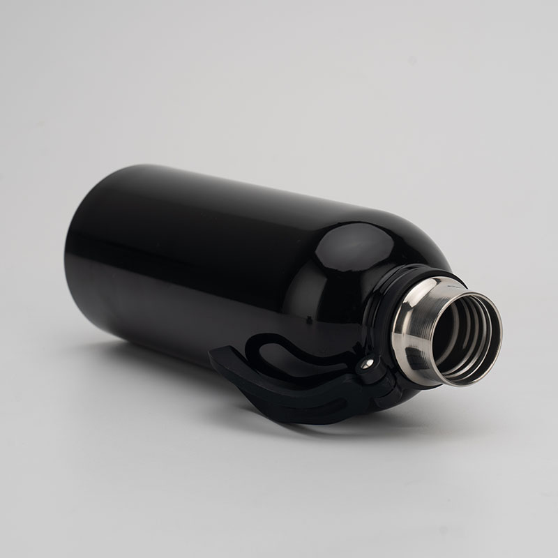 insulate vacuum water bottle