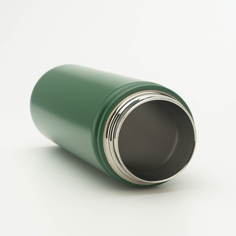 double wall insulate bottle