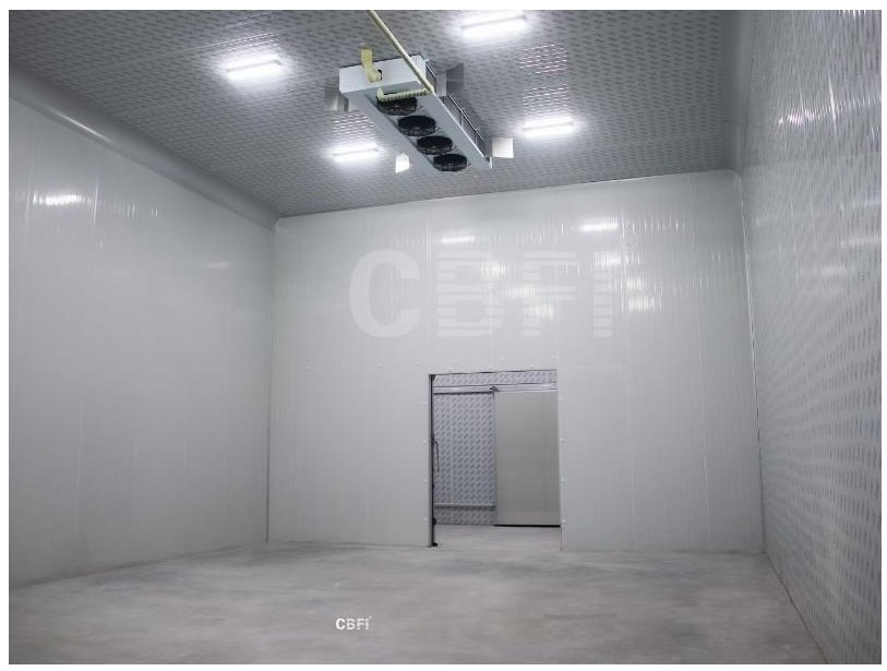 8 Storage Rooms Cold Storage Room with One Pre-cooling Room and One Anti Room