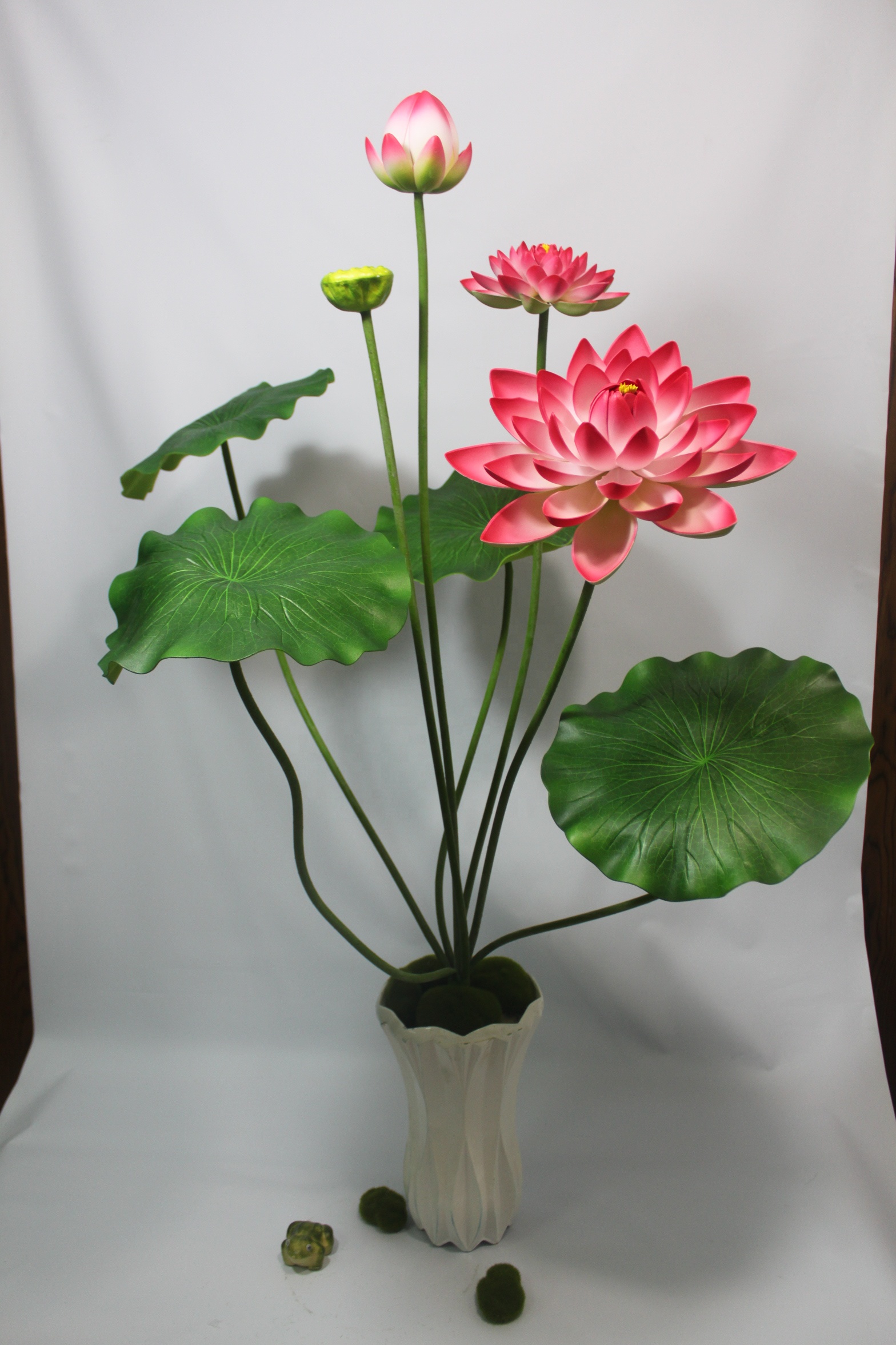 beautiful and colorful  eva foam artifical  lotus flower bouquet