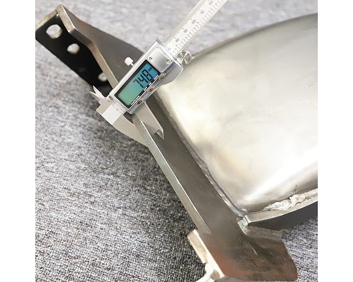 Motorcycle fender