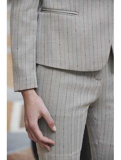 One-button British suit