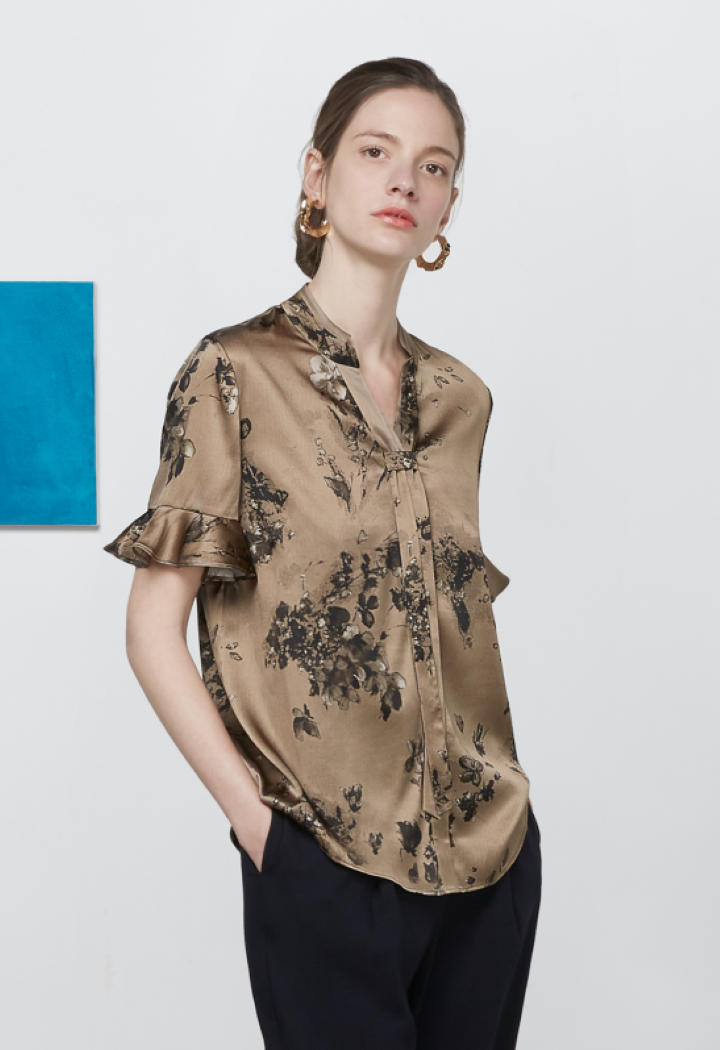 Casual loose petal sleeve silk shirt female design sense niche ink literary retro printing
