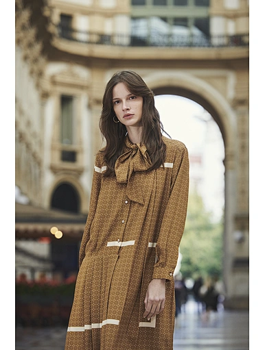 Curry round neck lace-up French vintage color blocking star print dress