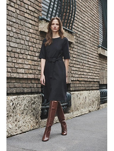 Commuter professional round neck five-part sleeve tie belt dress
