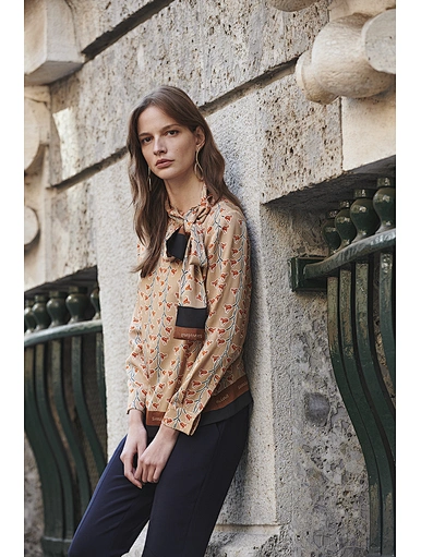 Casual silk printed tie design shirt