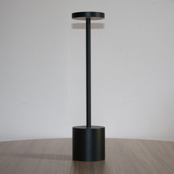 Restaurant Cordless Rechargeable Table Lamp Modern Metal Table Lamps Led Desk Lamp Trend 2022