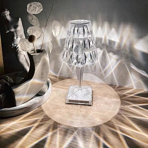 Italy High-quality crystal table lamp art  bedroom living room decoration desk lighting