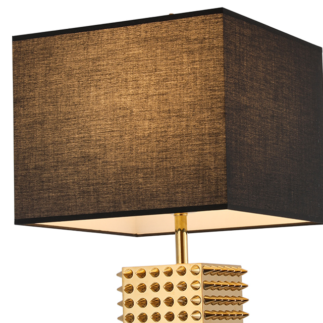 2018 New Design Hedgehog Custom Hotel Table Light Gold Bedside Table Lamp