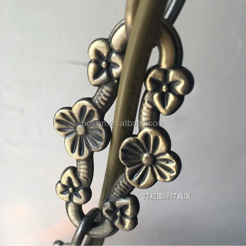 Custom Hotel Lighting Hotel Villas are decorated with Moroccan style glass chandeliers and chandeliers