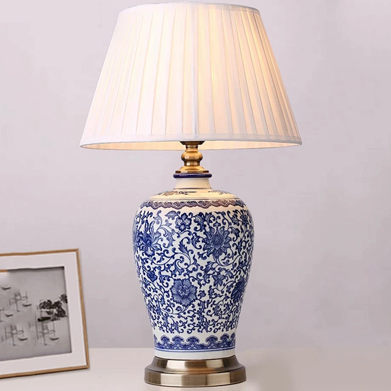 ceramics desk lights  fabric shade table lamp sftand lamp with swithc on and of