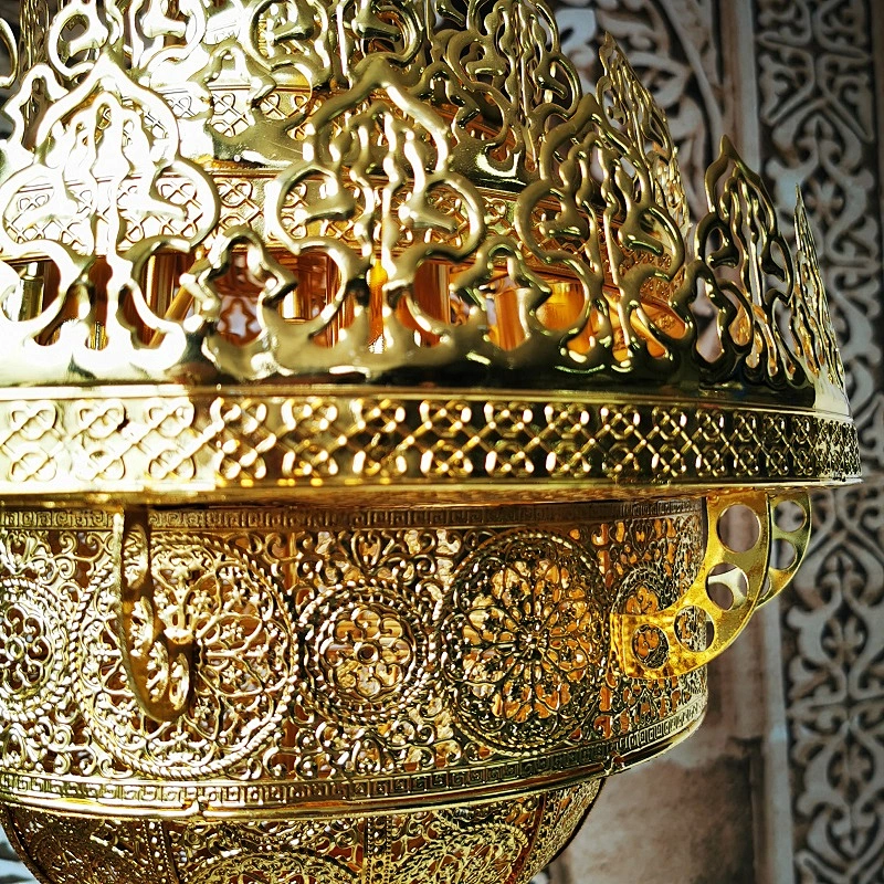 Dubai features chandeliers Morocco hotel villa restaurant Southeast Asia hollow carved chandeliers hotel light fixtures