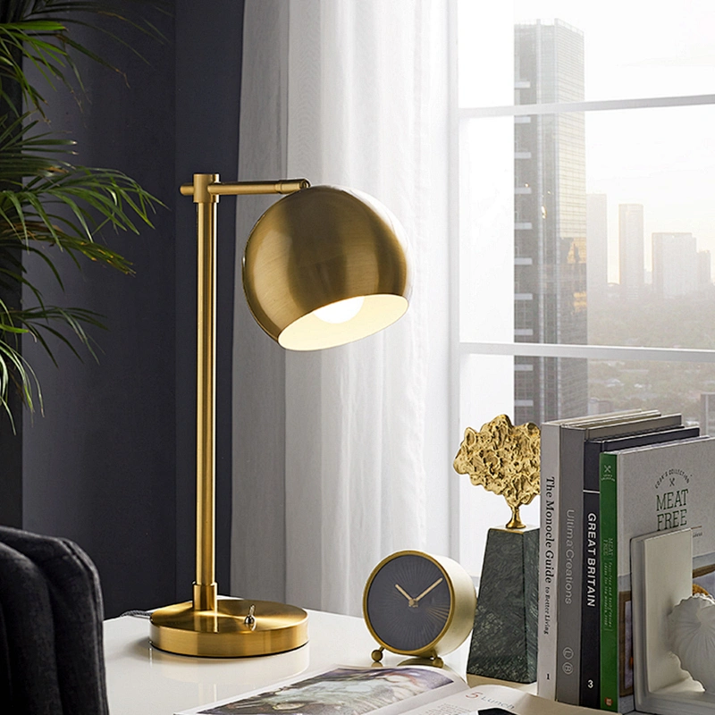 Gold Luxury Hotel Decorate Bed Side Study Metal Table Lamp Modern LED Desk Lamps