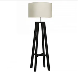 European Modern Wooden Floor Lamp For Study And Sitting Room