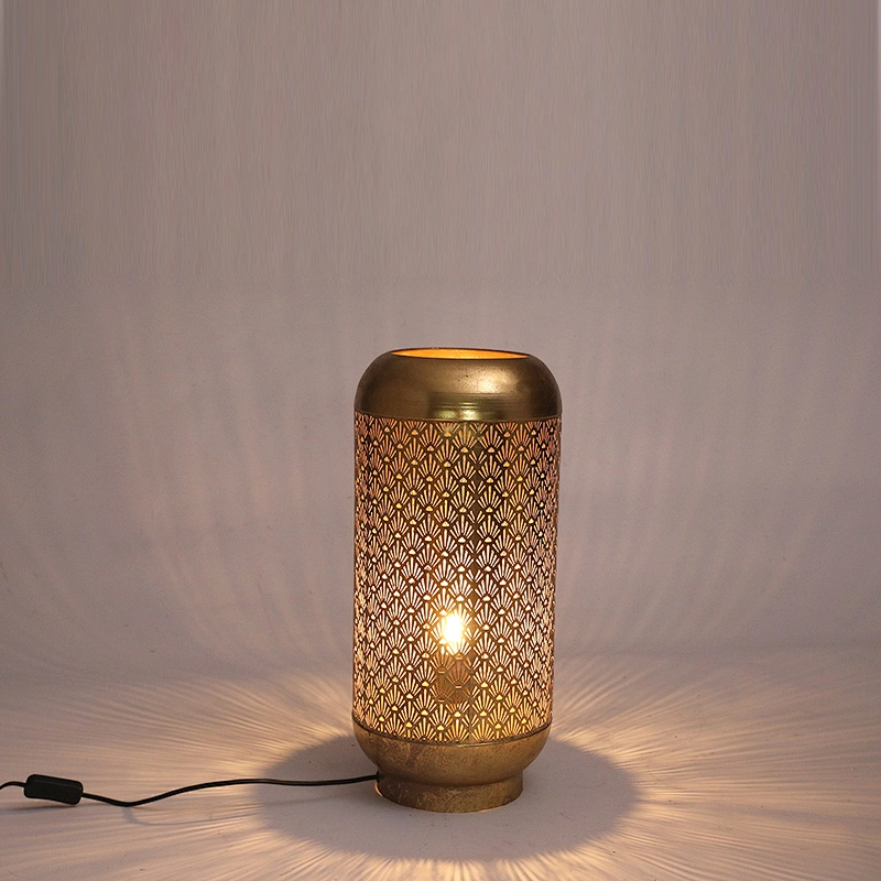 Bronze  iron LED lamp retro Moroccan etched table lamp  home  hotel light decoration