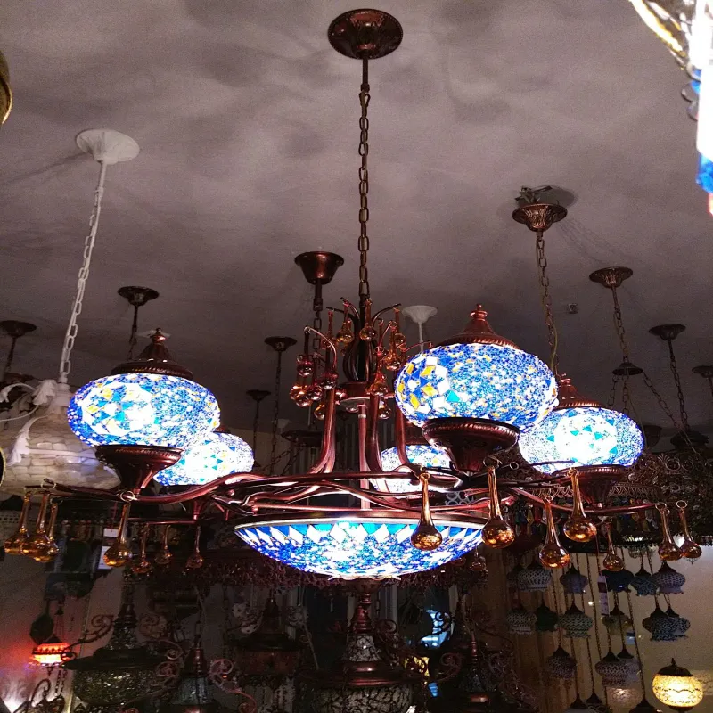 Custom Hotel Lighting Hotel Villas are decorated with Moroccan style glass chandeliers and chandeliers