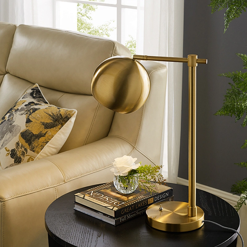 Gold Luxury Hotel Decorate Bed Side Study Metal Table Lamp Modern LED Desk Lamps