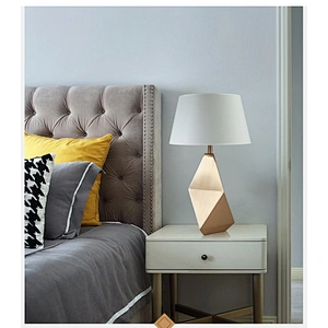 Modern luxury Nordic table lamp hotel upscale living room bedroom bedside lamp study desk lamp