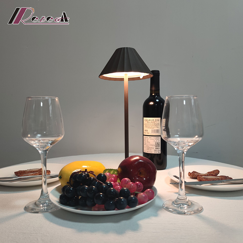 Restaurant Rechargeable Table Lamp Ip54 Modern Cordless Led Table Lamps Indoor Desk Lamp