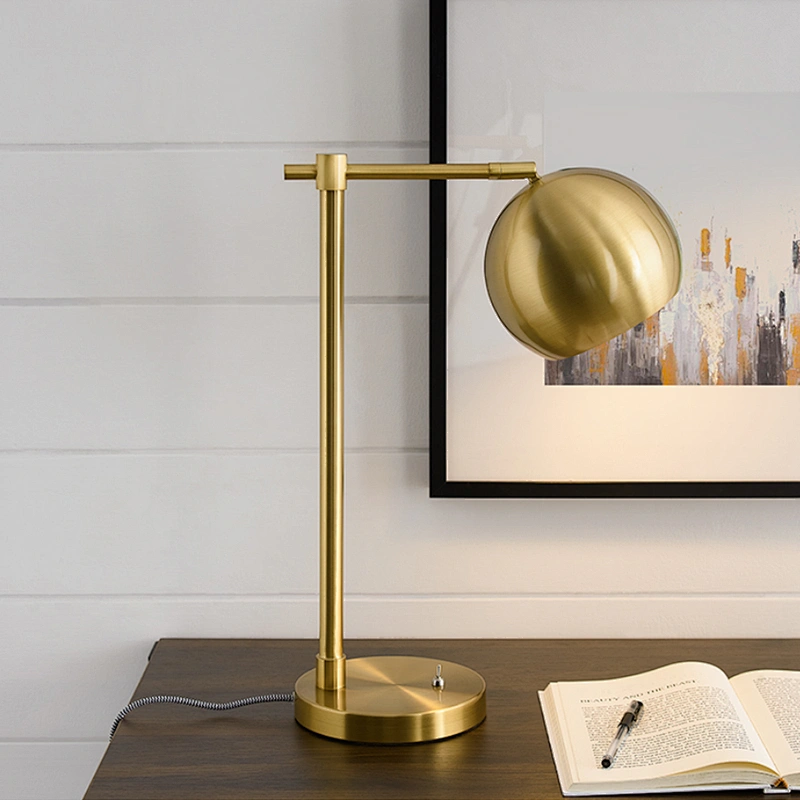 Gold Luxury Hotel Decorate Bed Side Study Metal Table Lamp Modern LED Desk Lamps