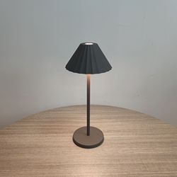 Restaurant Rechargeable Table Lamp Ip54 Modern Cordless Led Table Lamps Indoor Desk Lamp
